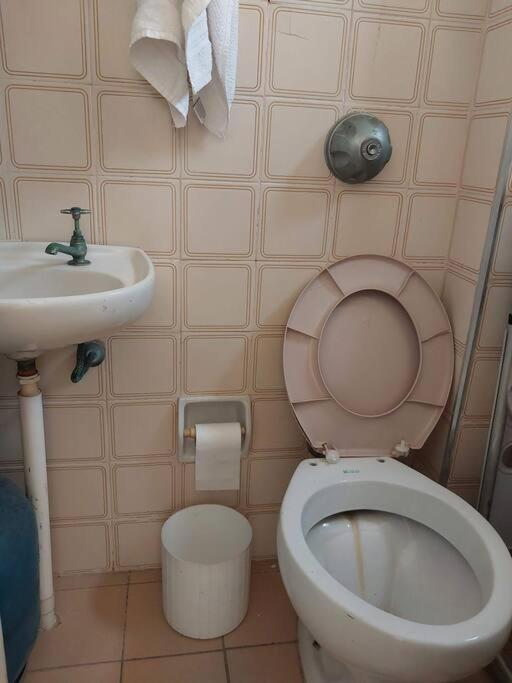 Apartamento bem localizado com estacionamento