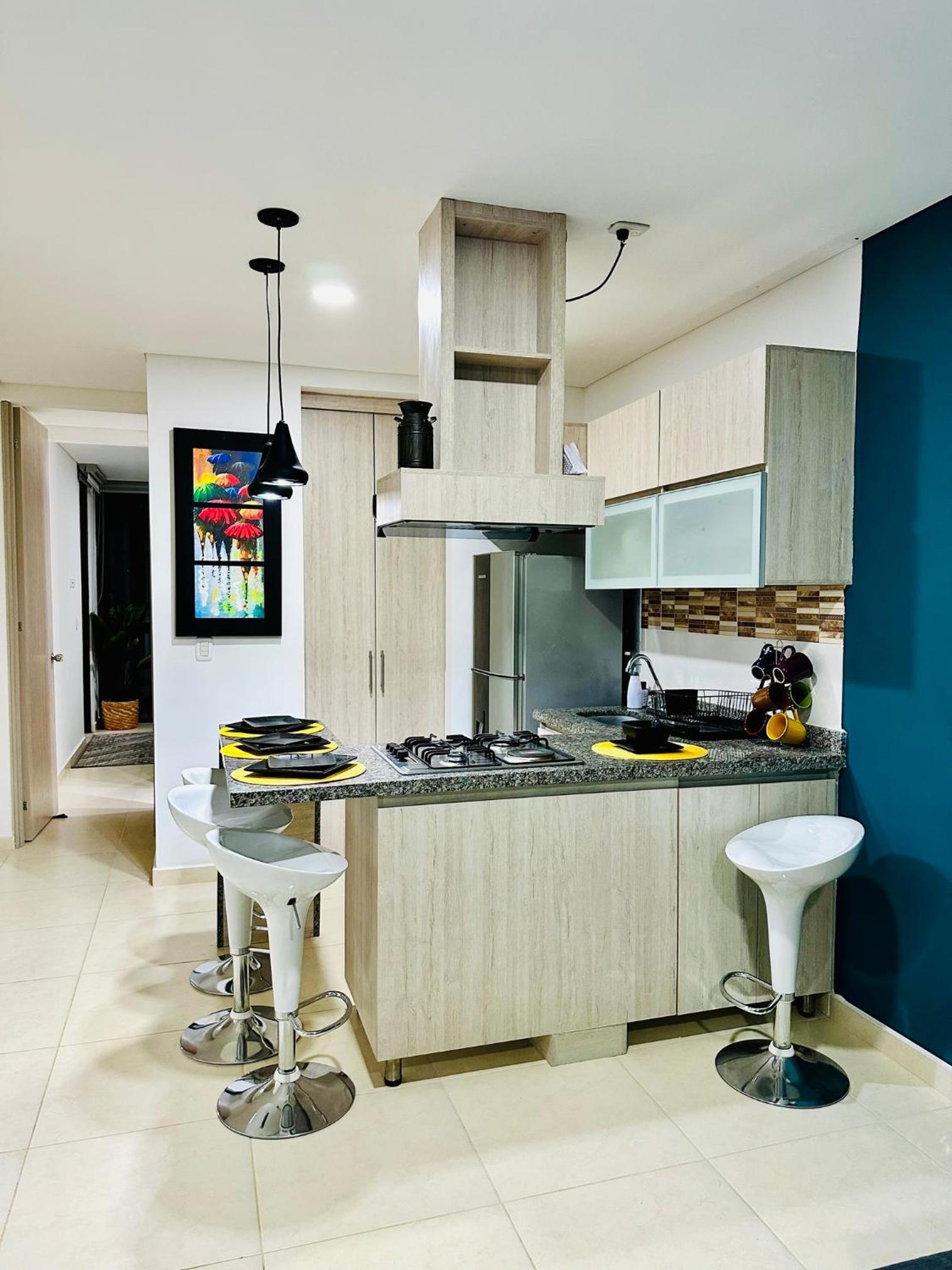 Apartamento Privado Vacacional a 5m del Aeropuerto, 20 minutos del Parque del Cafe y Centro de Armenia con 4 Piscinas, 3 Jacuzzi, Sauna By Molca Xperiences