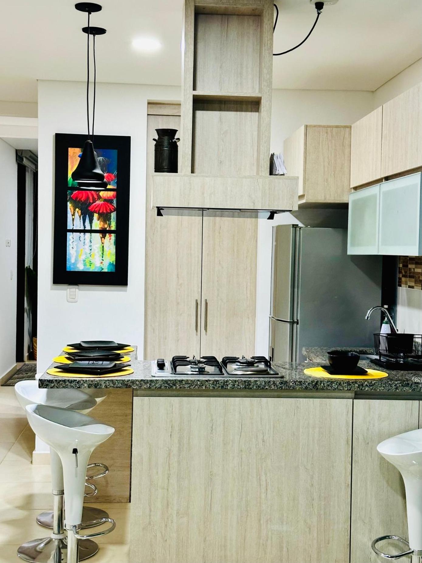 Apartamento Privado Vacacional a 5m del Aeropuerto, 20 minutos del Parque del Cafe y Centro de Armenia con 4 Piscinas, 3 Jacuzzi, Sauna By Molca Xperiences