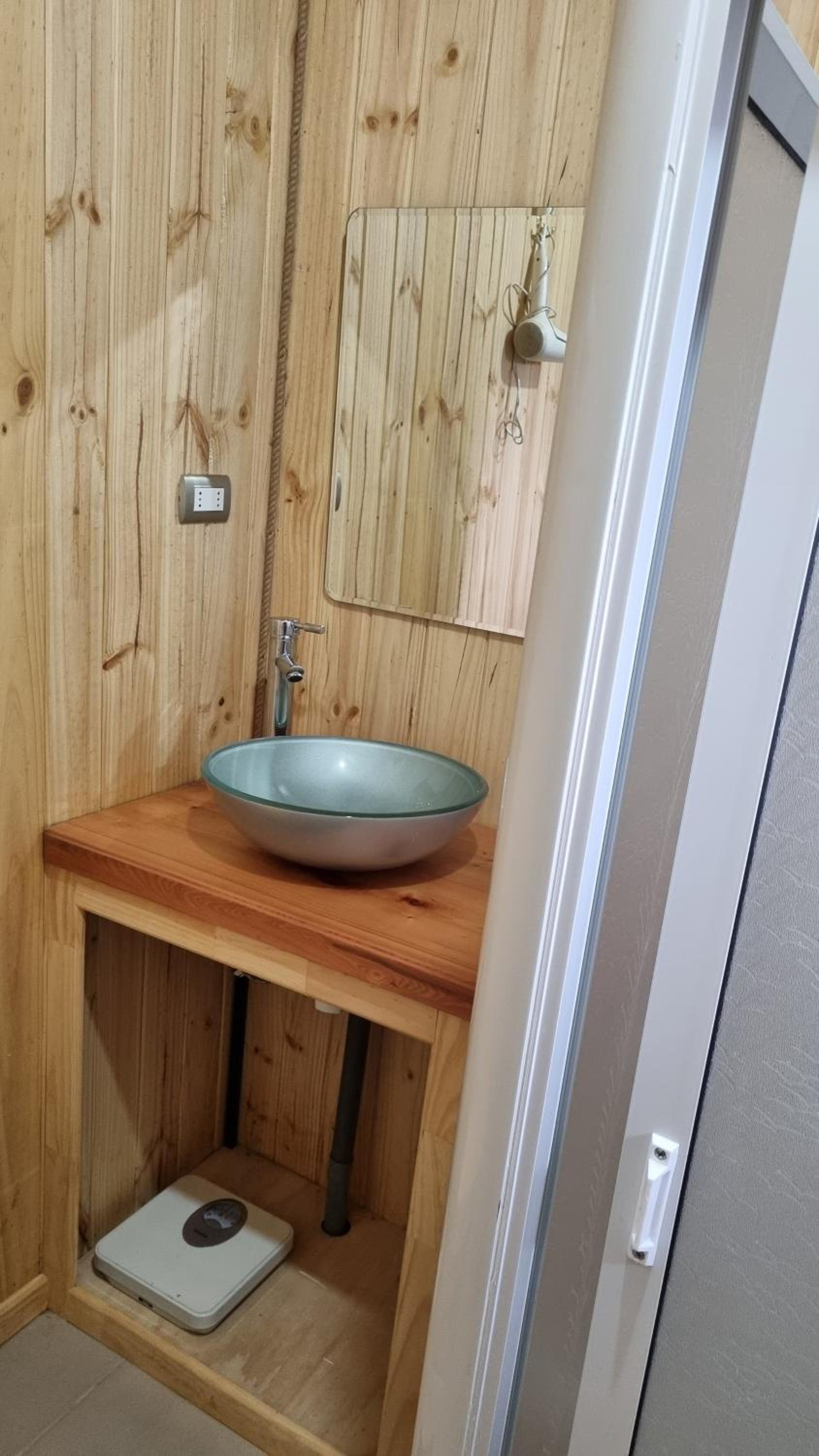 Cabaña completa en Llifen para 4 personas