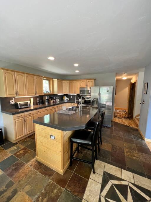 Aspen Ridge-Mountain Adventure House-STR-0076-2026
