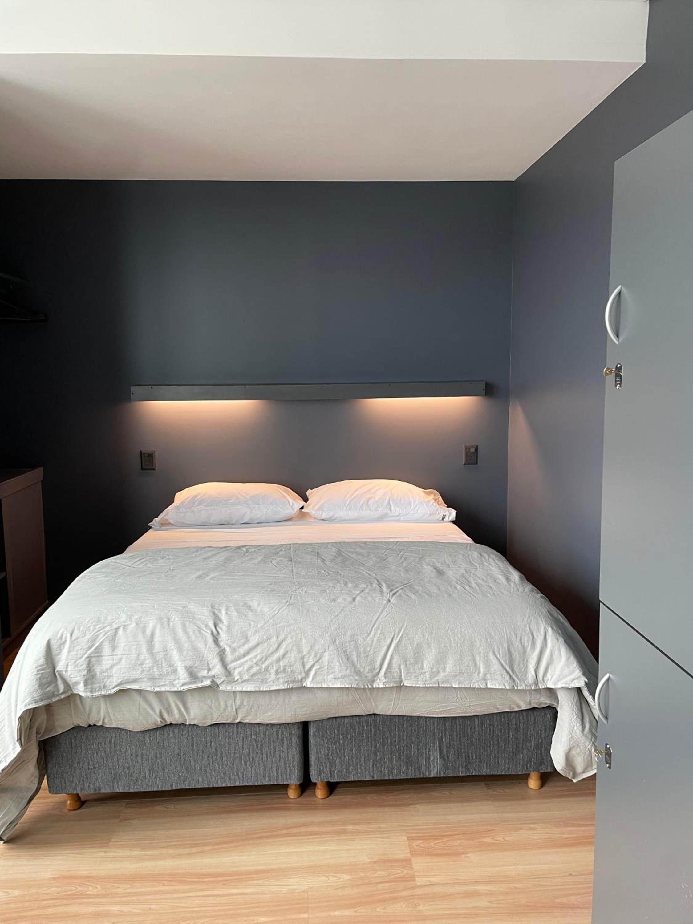 MONS hostel