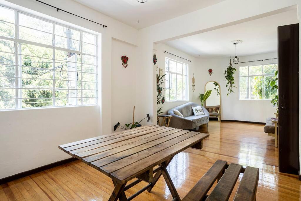 Cozy & relaxing room in the heart of Condesa. photo 4