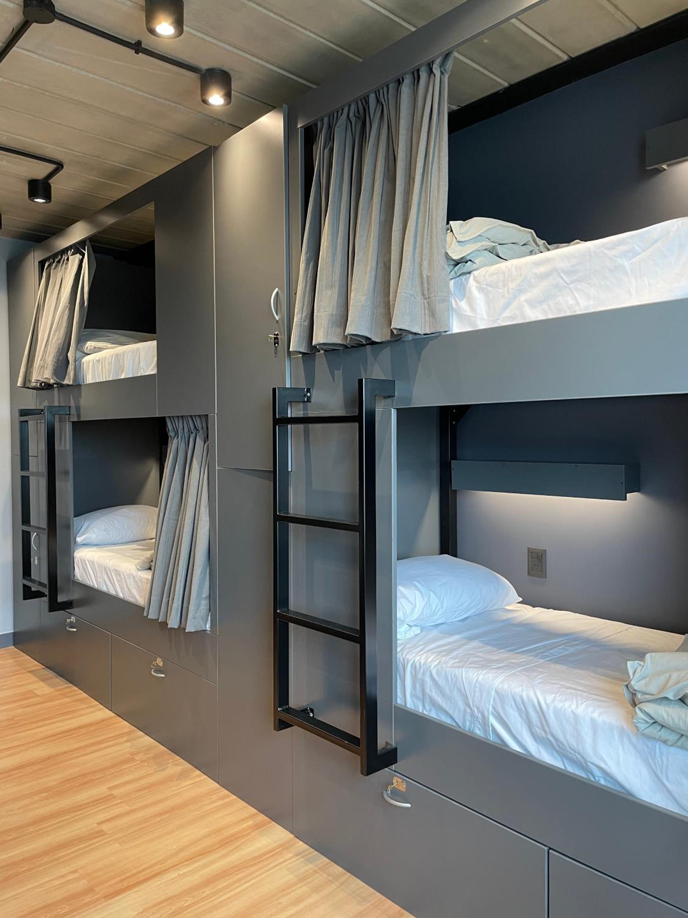 MONS hostel