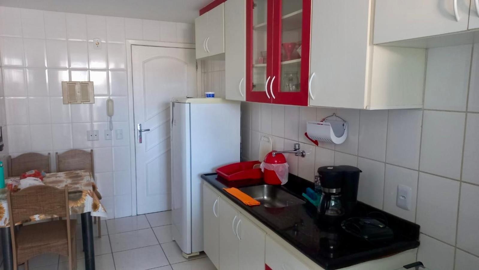 Excelente 3 quartos com suite, Wi-Fi, na Beira Mar em localização privilegiada