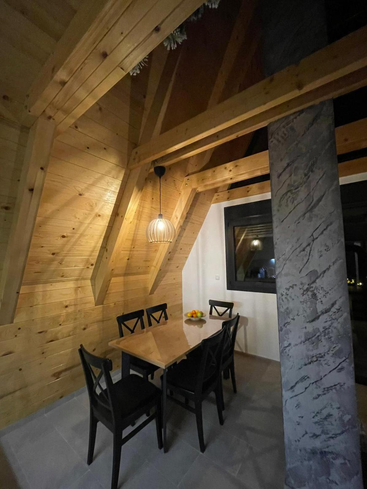 KoCHALET Apartment view 4