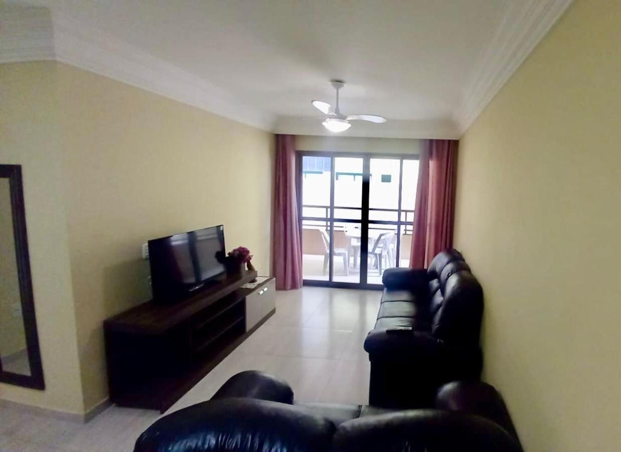 Excelente 3 quartos com suite, Wi-Fi, na Beira Mar em localização privilegiada