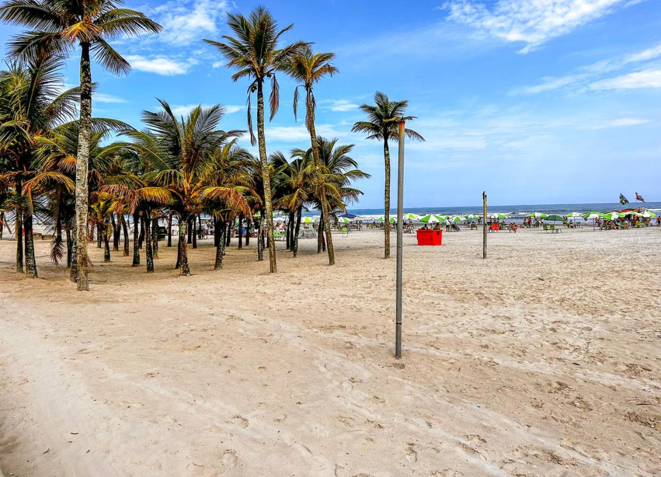 Apto beira mar Praia da Vila Tupi - Praia Grande