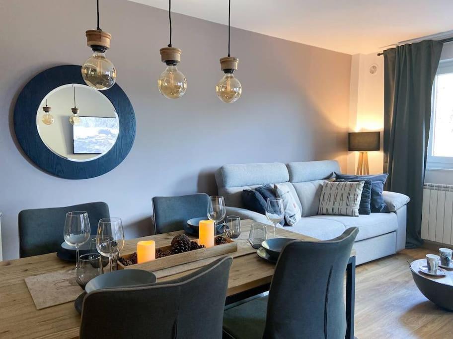 Iconic - A Pie De Pistas En 1 Minuto - Terraza con Vistas al Valle Arinsal - Parking Gratis l by BonesVacances