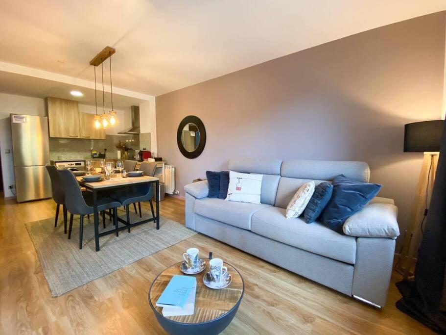 Iconic - A Pie De Pistas En 1 Minuto - Terraza con Vistas al Valle Arinsal - Parking Gratis l by BonesVacances