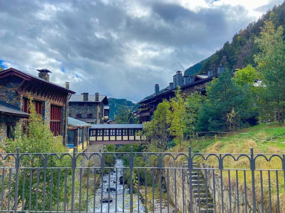 TOP Vistas Al Valle Arinsal - 6PAX - A Pie De Pistas & ESQUÍ - Free Parking l by BonesVacances
