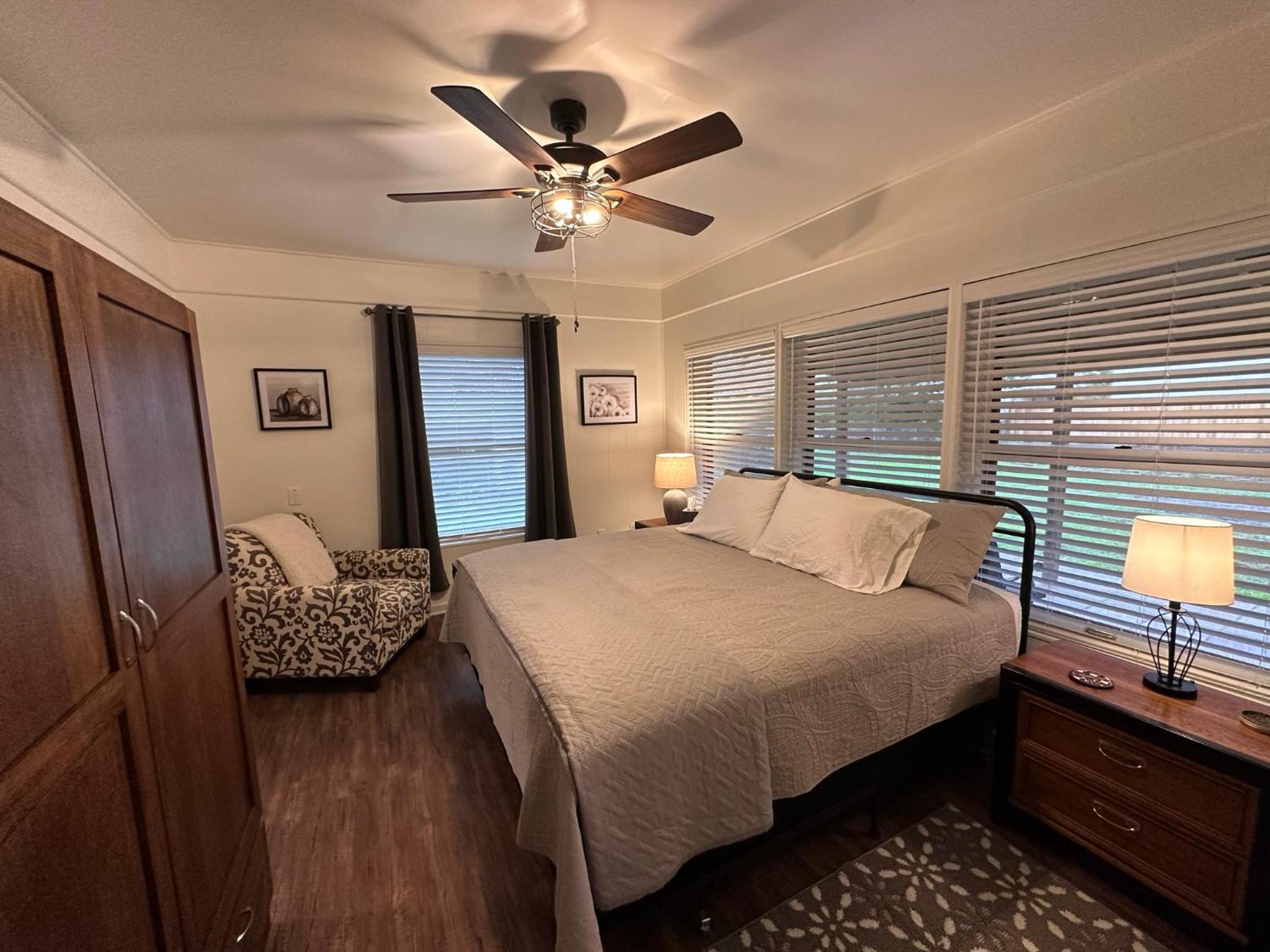 A Place on Pecan view 5