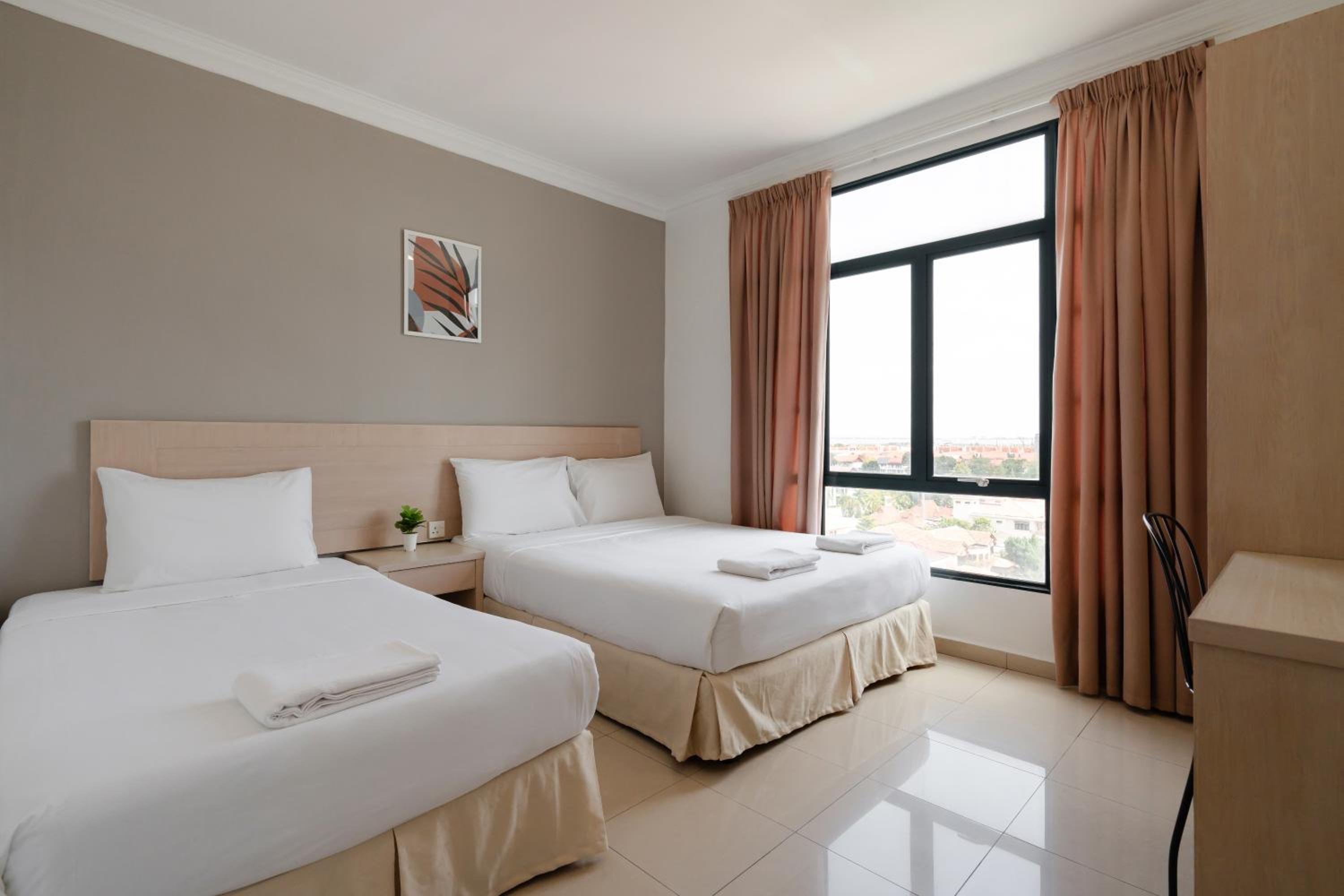 Golden View Serviced Apartments
