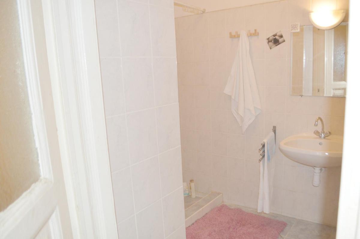 Photo 34