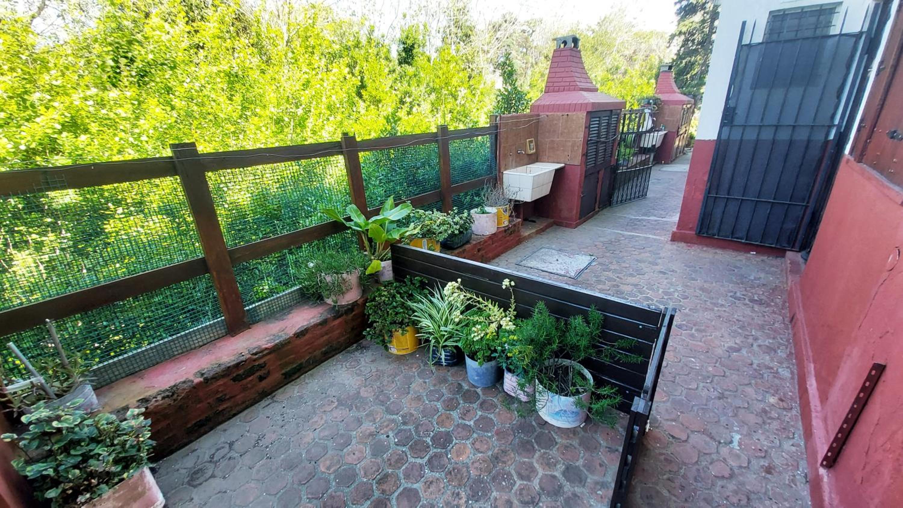 Duplex Calle Mendoza 24 - Grupo DEL SALVADOR