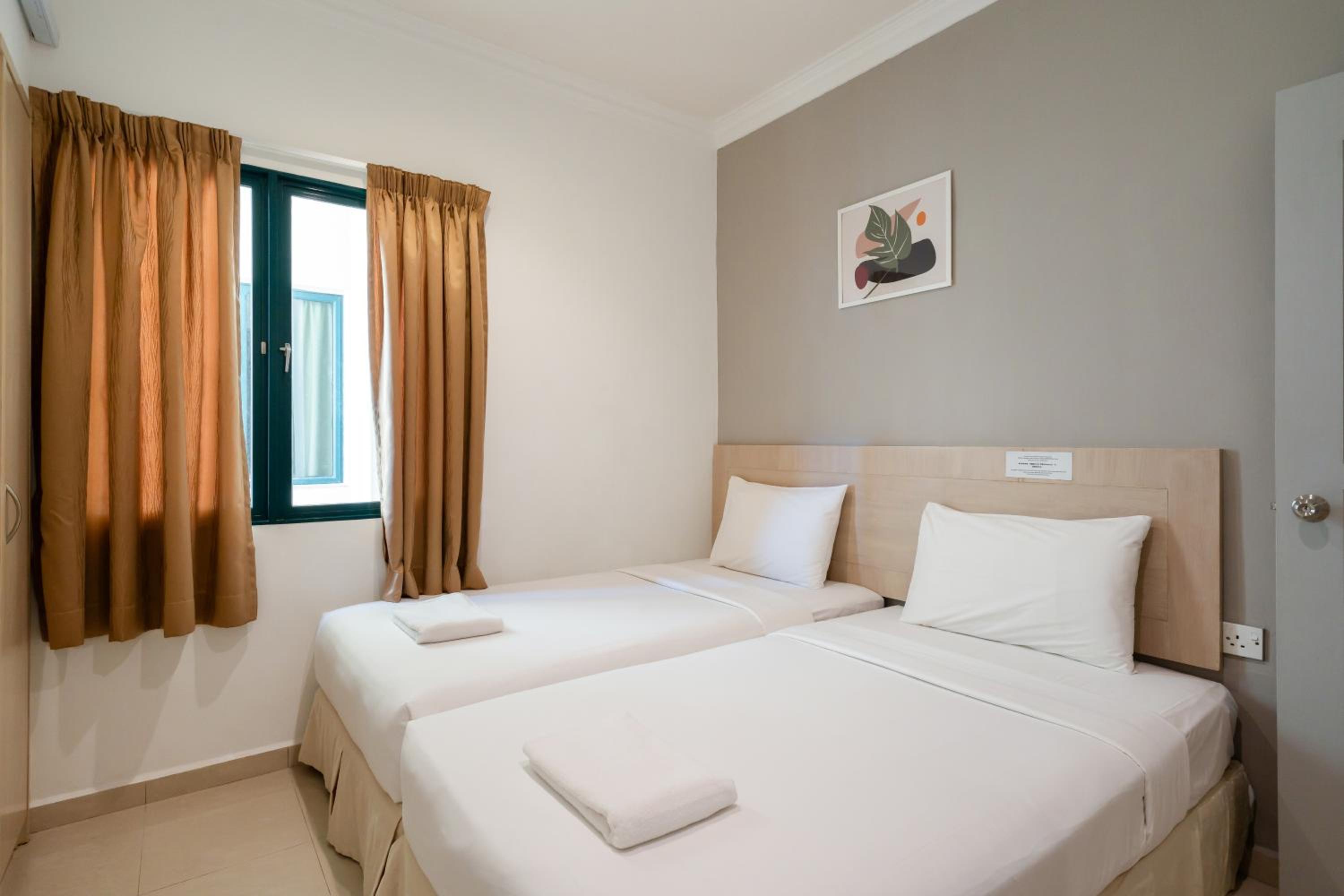 Golden View Serviced Apartments