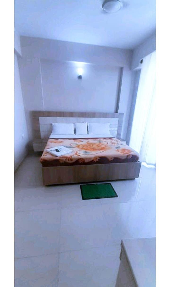 Radhe Krishna sarnam luxury stay view 4
