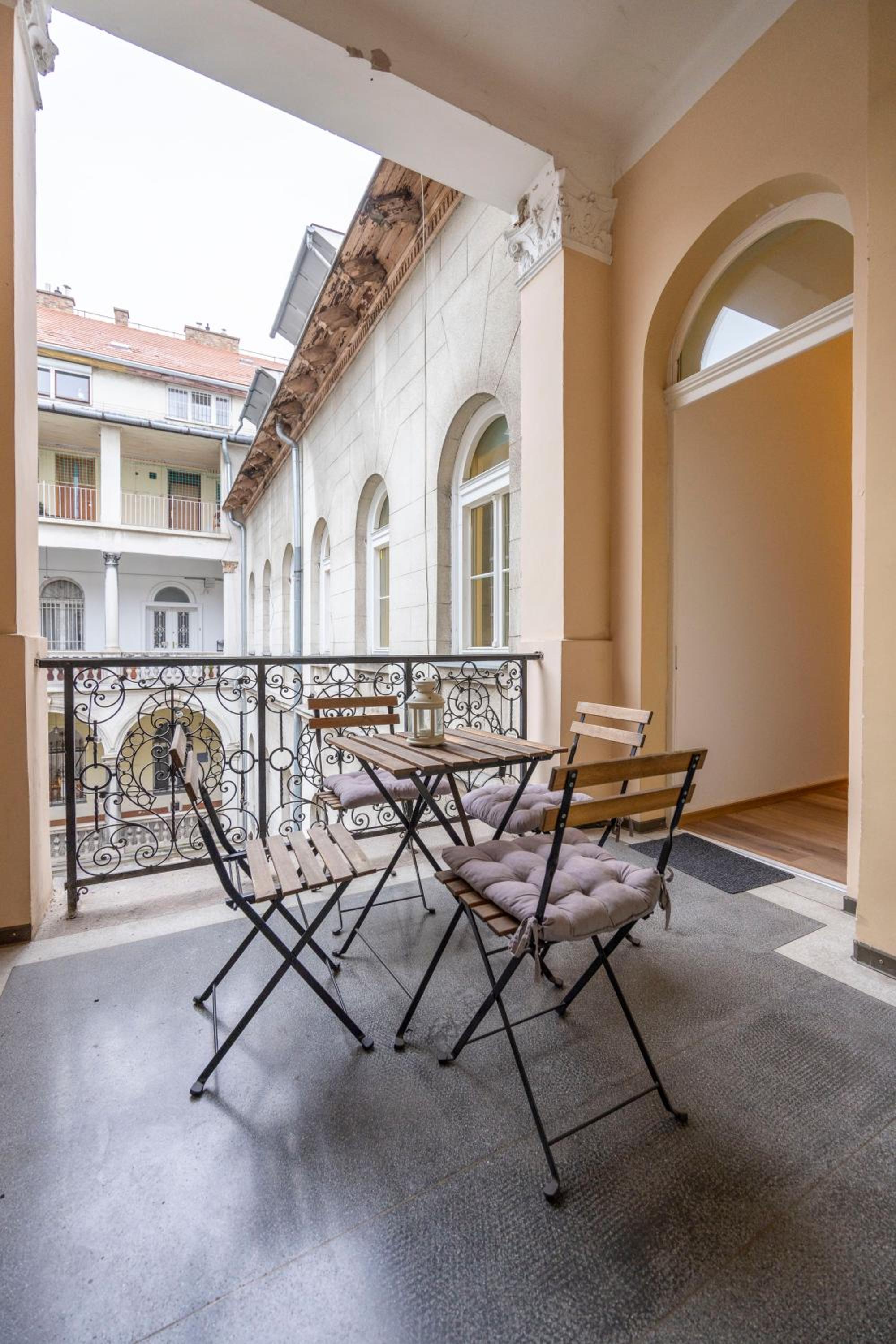 balance & terrace