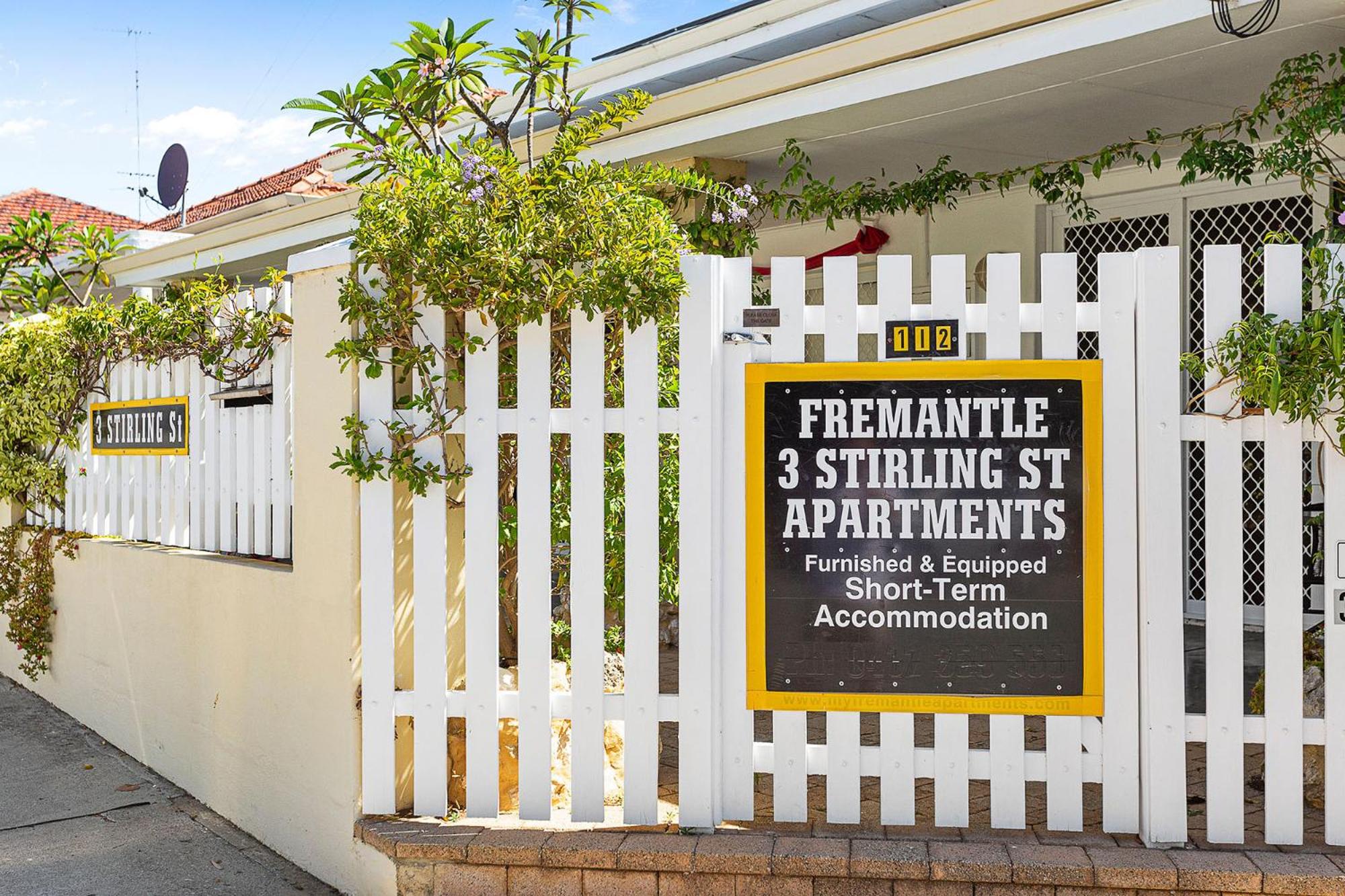 Walk to Freo Cozy Studio Stay