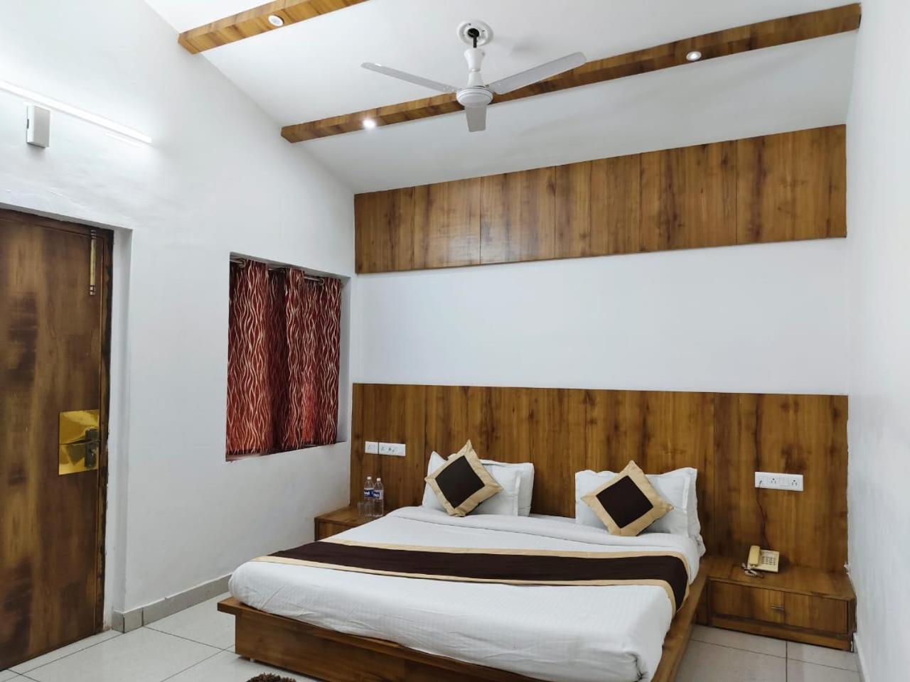 Royals Moonlight Resort,Corbett