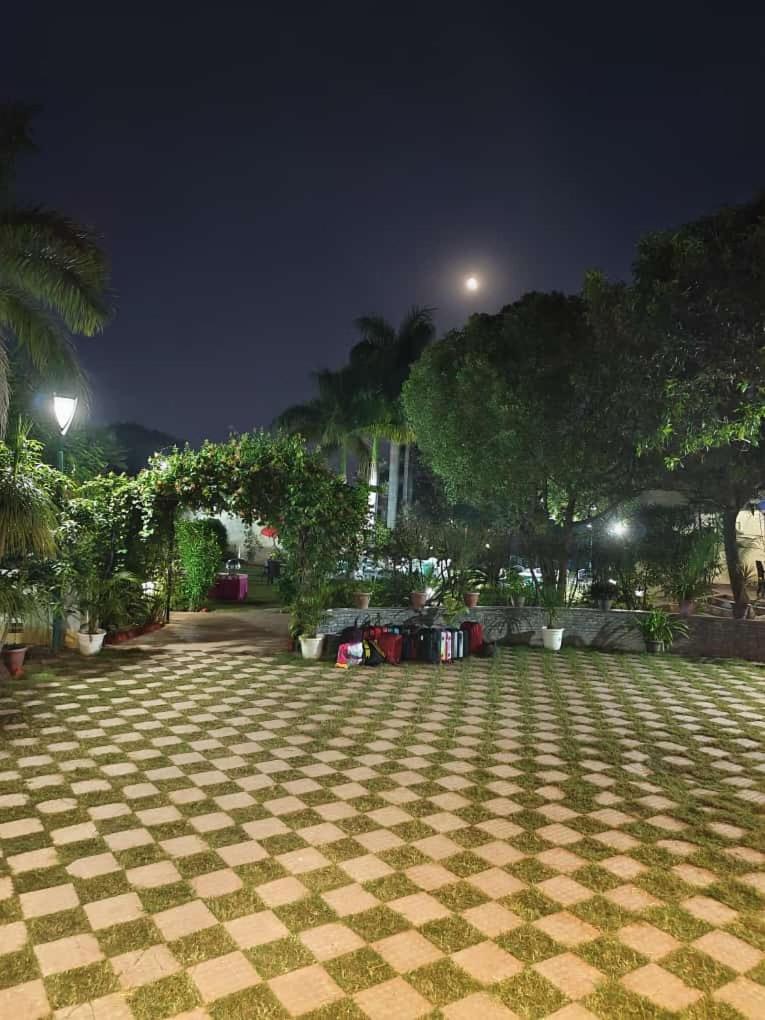 Royals Moonlight Resort,Corbett