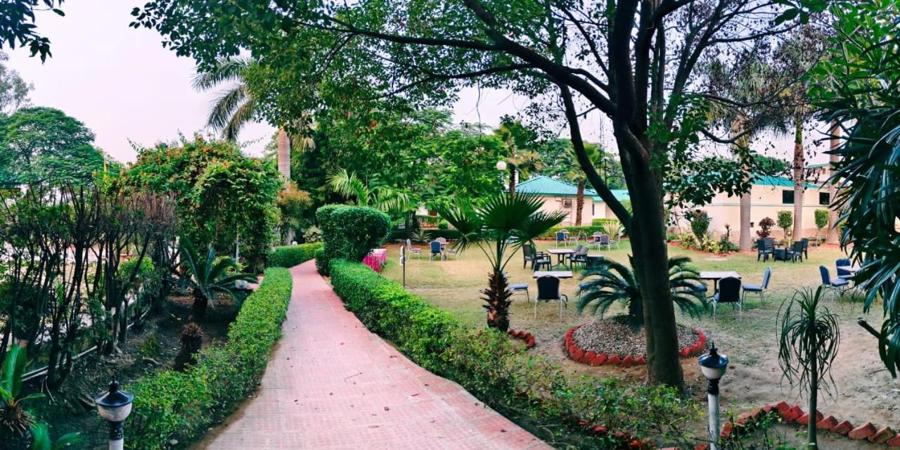 Royals Moonlight Resort,Corbett
