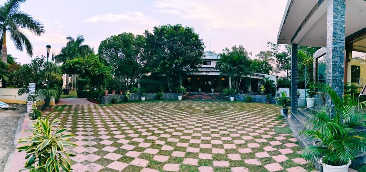 Royals Moonlight Resort,Corbett
