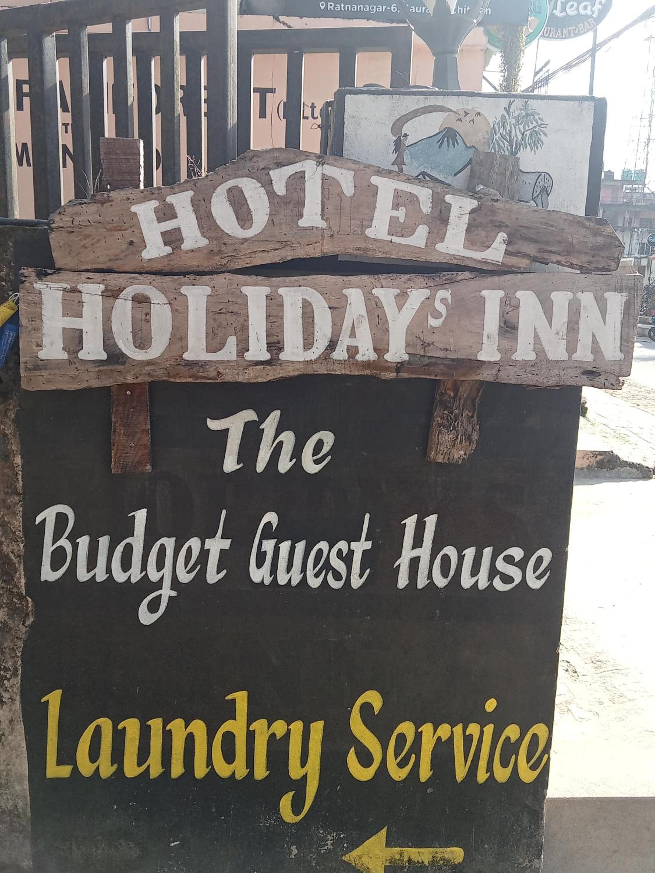 Hotel Holidays Inn - Bagpacker's Home view 5