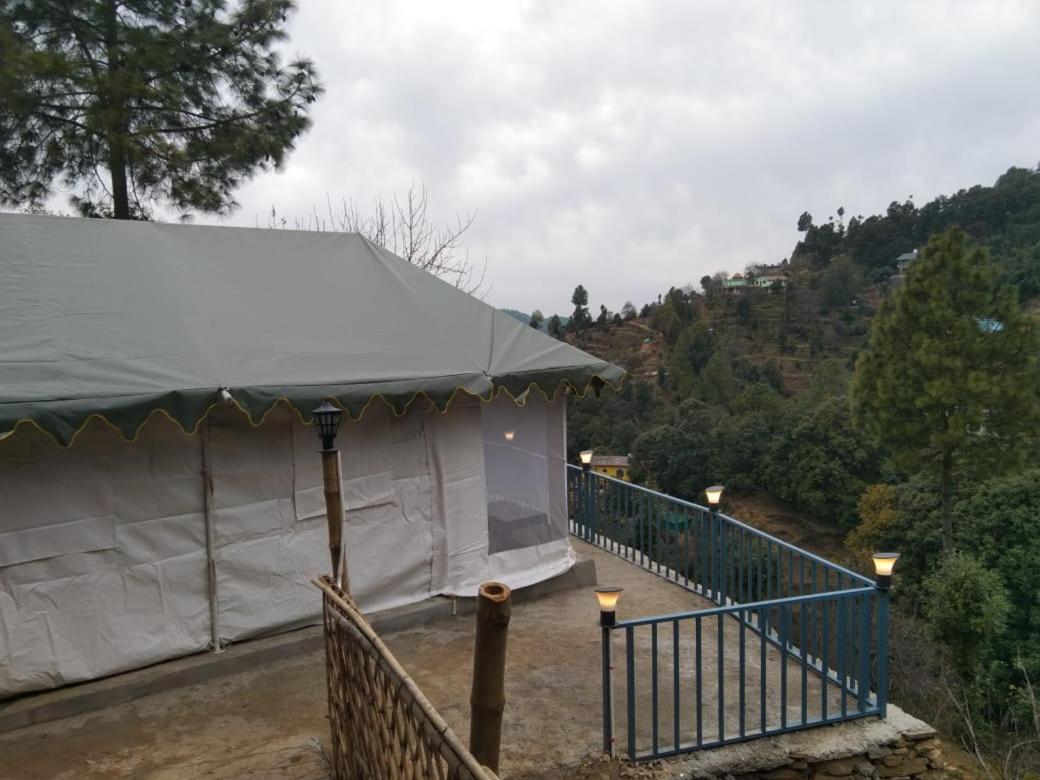 Saanidhya Mountain Camps - Himalayan Trails with Star Gazing and Bird Watching in Mukhteshwar