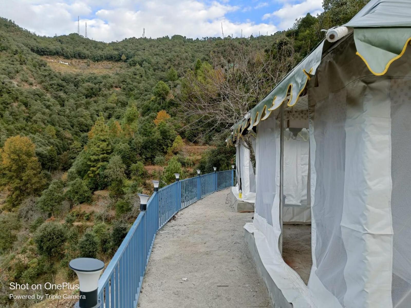 Saanidhya Mountain Camps - Himalayan Trails with Star Gazing and Bird Watching in Mukhteshwar