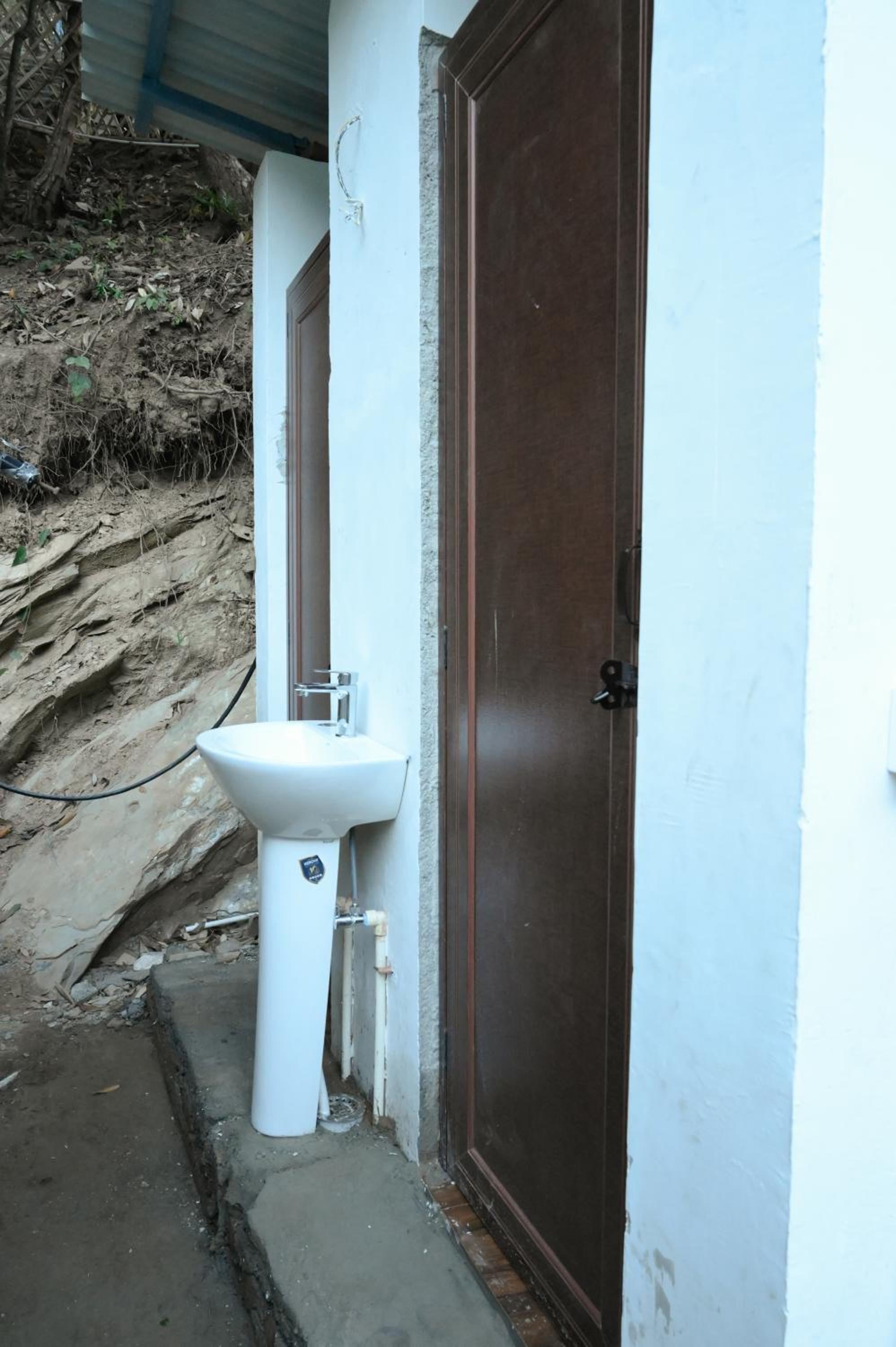 Saanidhya Mountain Camps - Himalayan Trails with Star Gazing and Bird Watching in Mukhteshwar