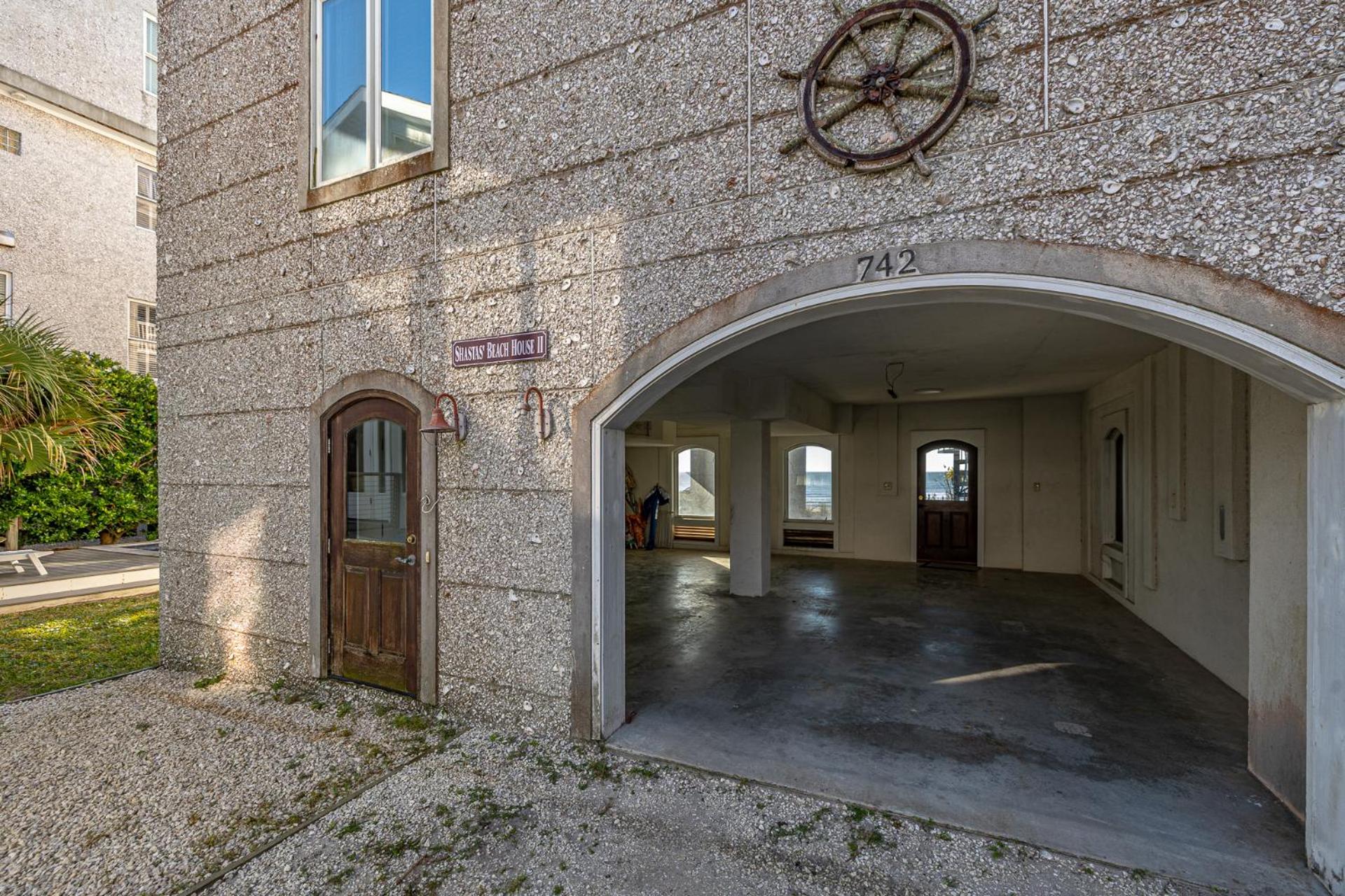 742 Oglethorpe view 2