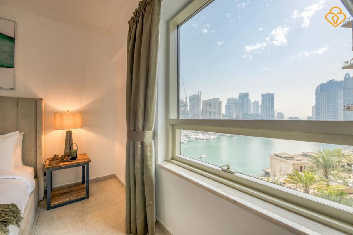 Keysplease Marina View 2 B/R Upgraded Apt near metro, Sahab Tower Dubai Marina