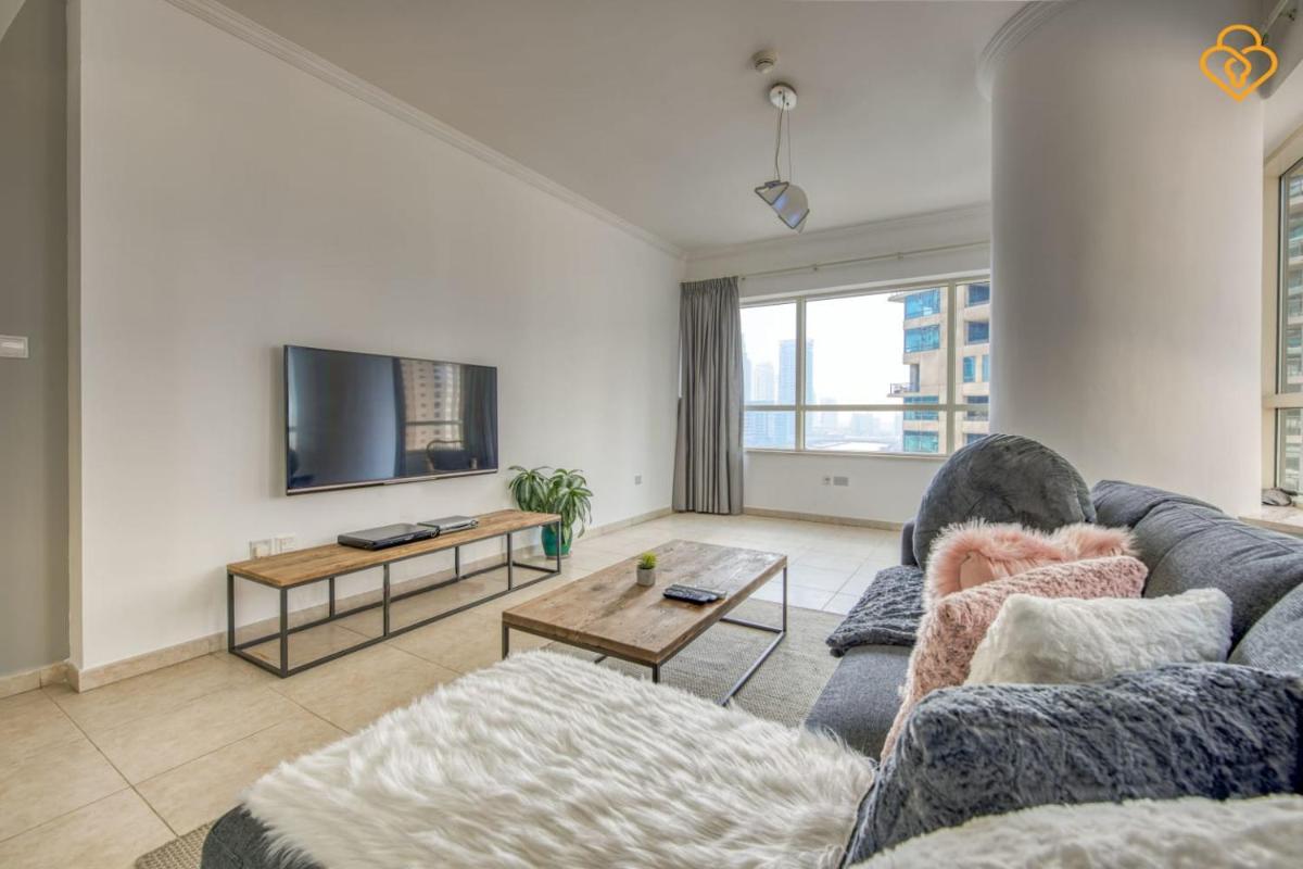 Keysplease Marina View 2 B/R Upgraded Apt near metro, Sahab Tower Dubai Marina