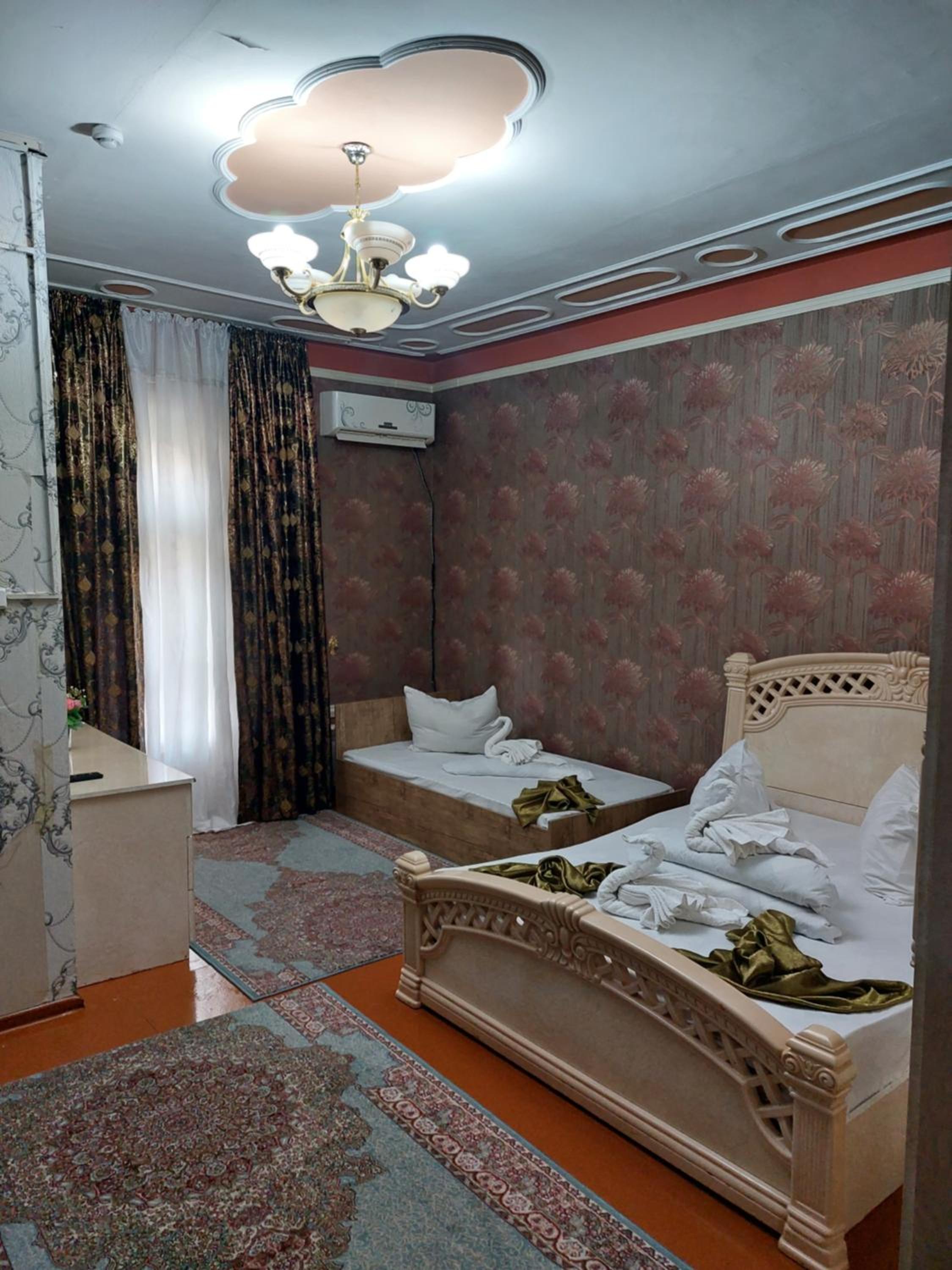 MIR HOSTEL