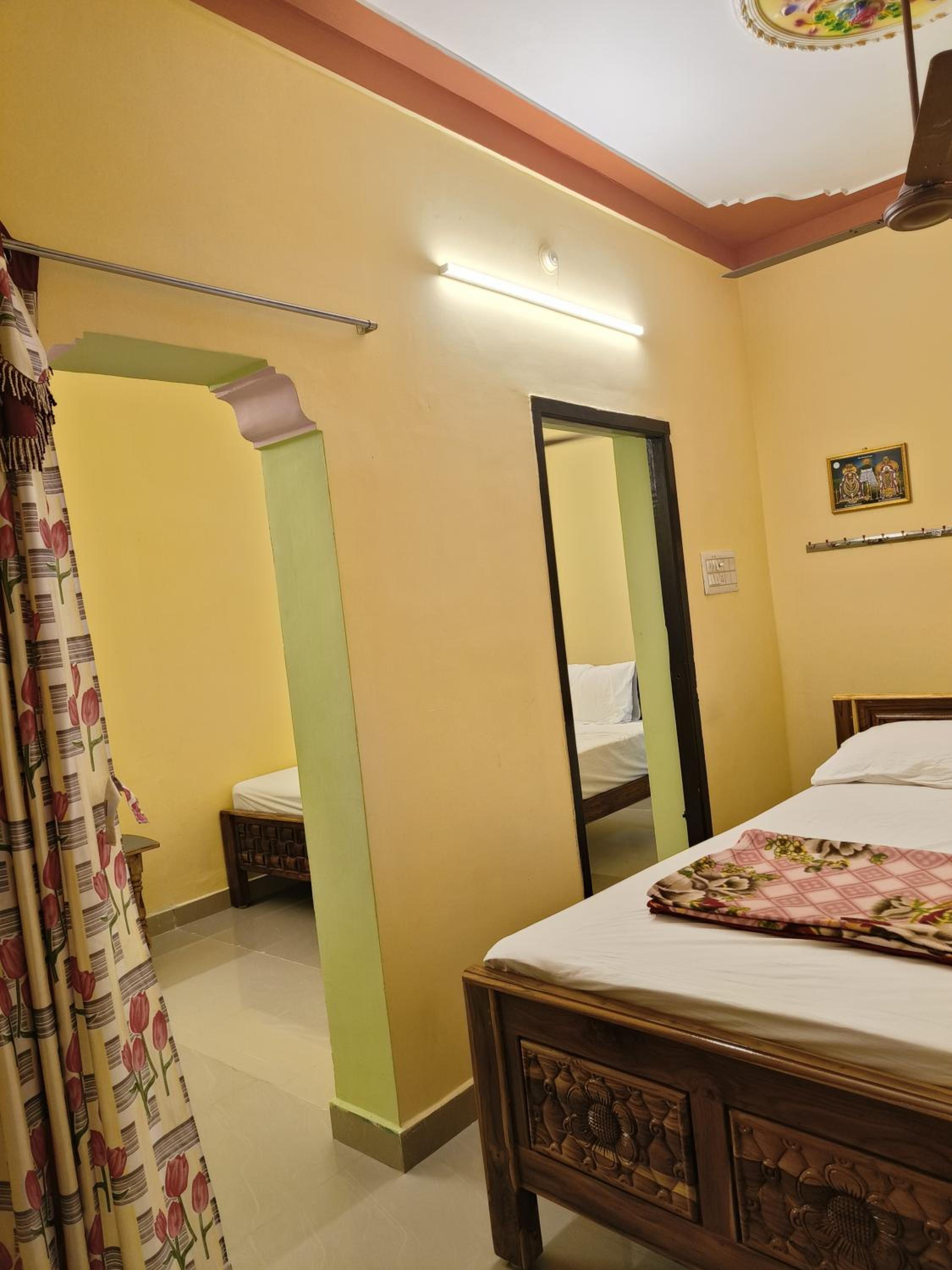 Liya guest house