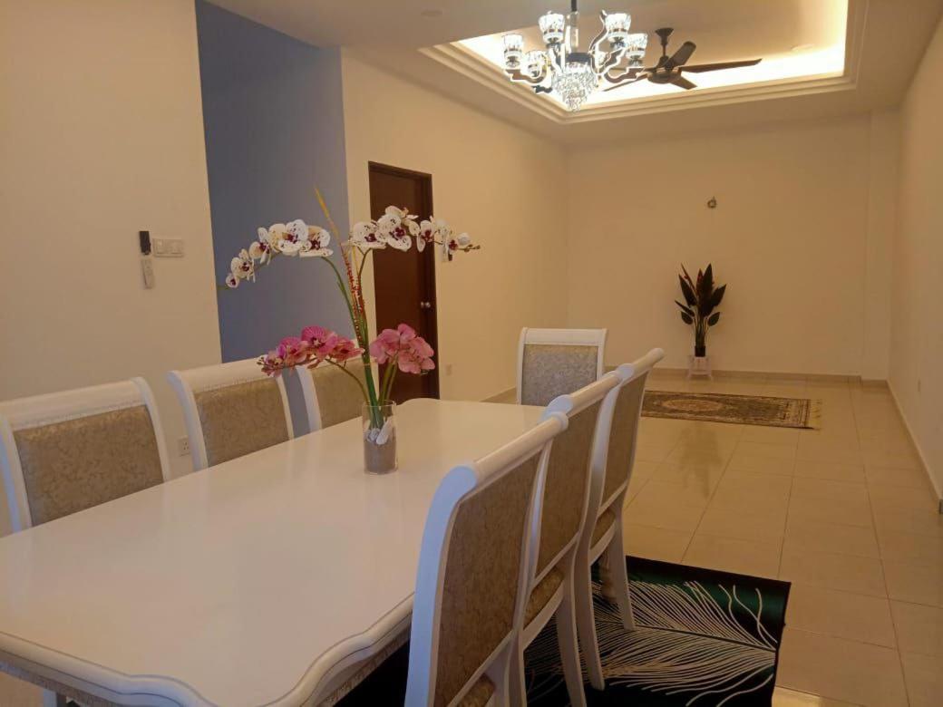 Homestay Al Qamar Kempadang photo 2