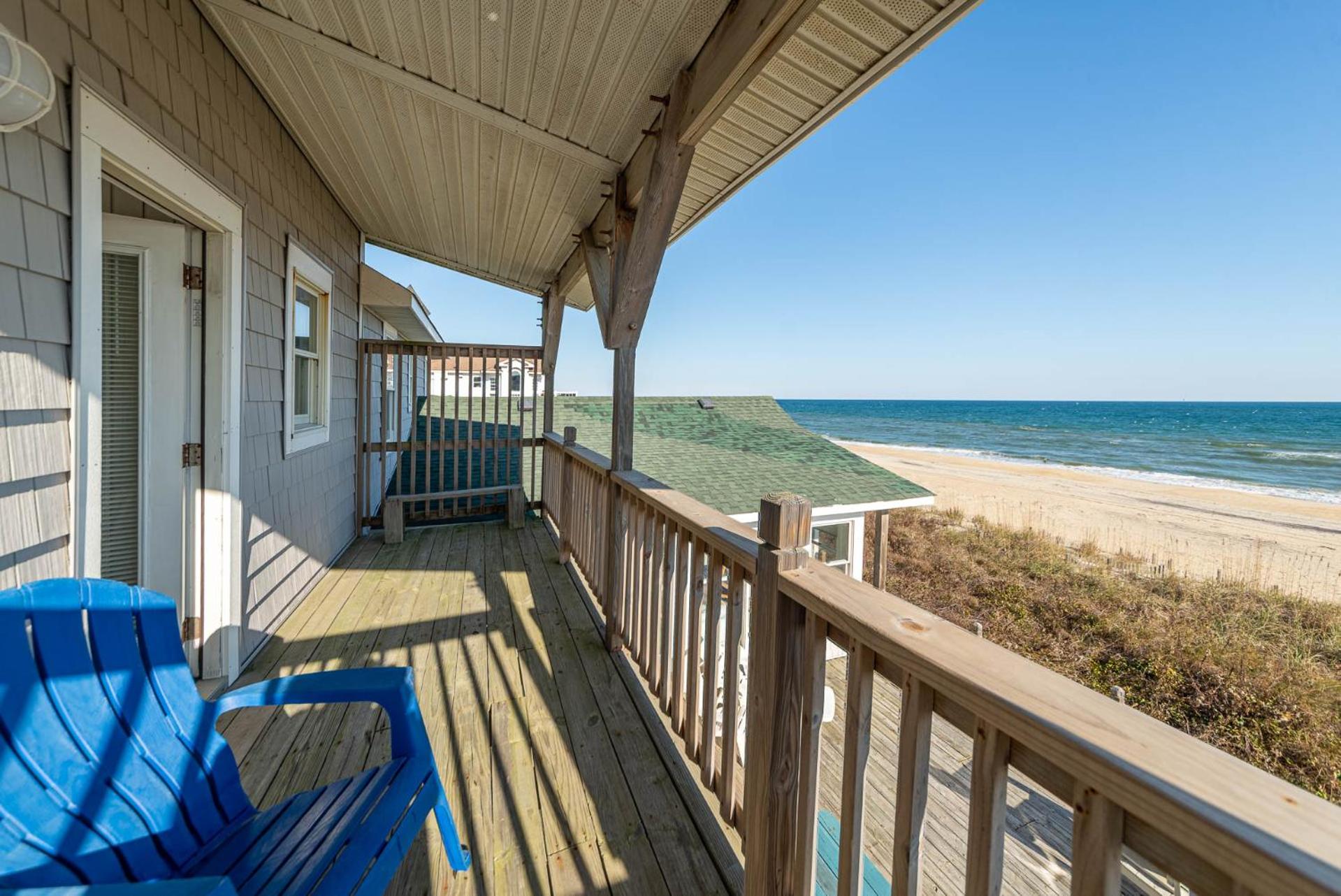 York - Duck, Carolina Dunes, Oceanfront, Ocean View, Hot Tub, Large Decks, Pets OK