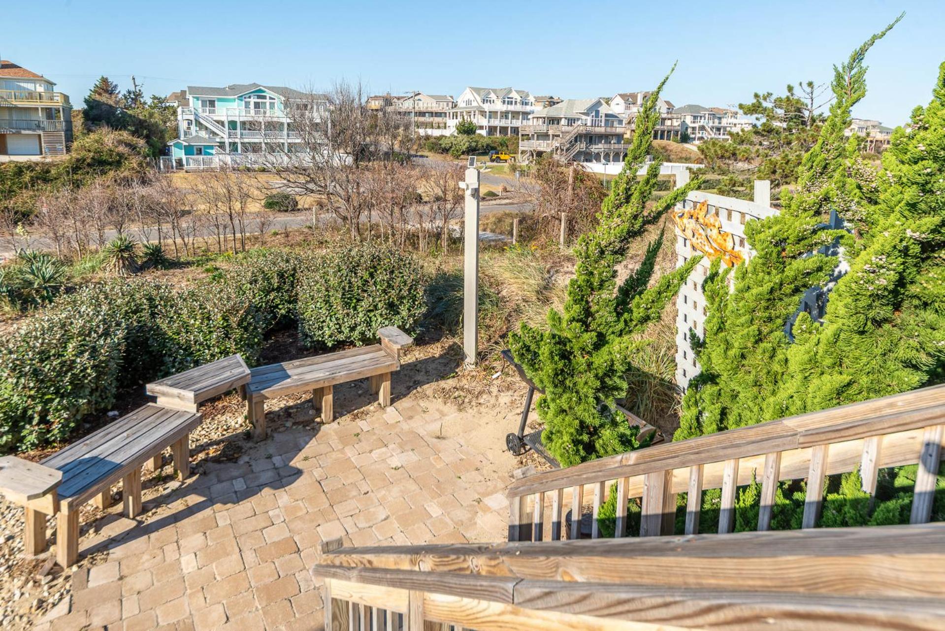 York - Duck, Carolina Dunes, Oceanfront, Ocean View, Hot Tub, Large Decks, Pets OK