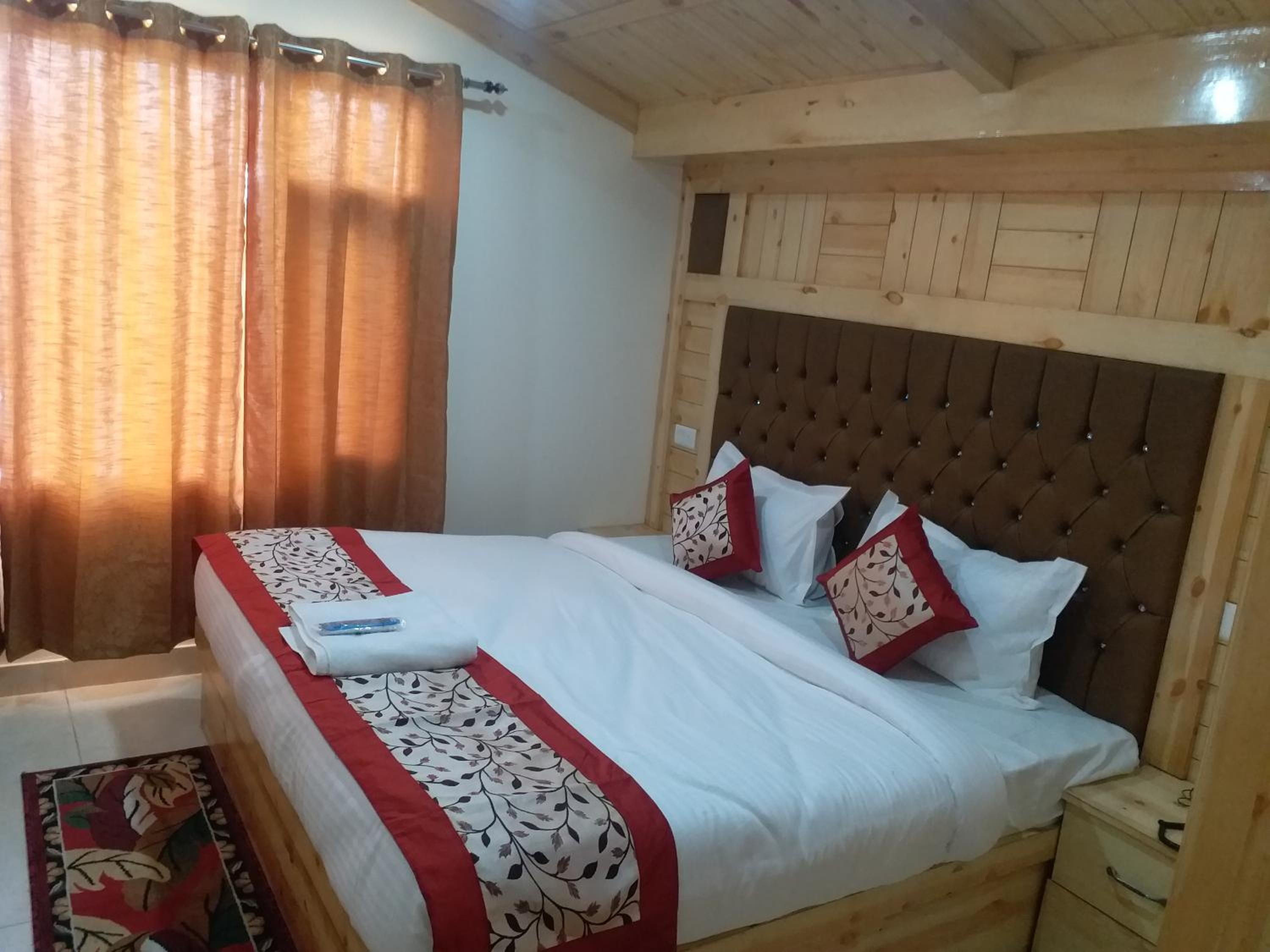 the jagat inn