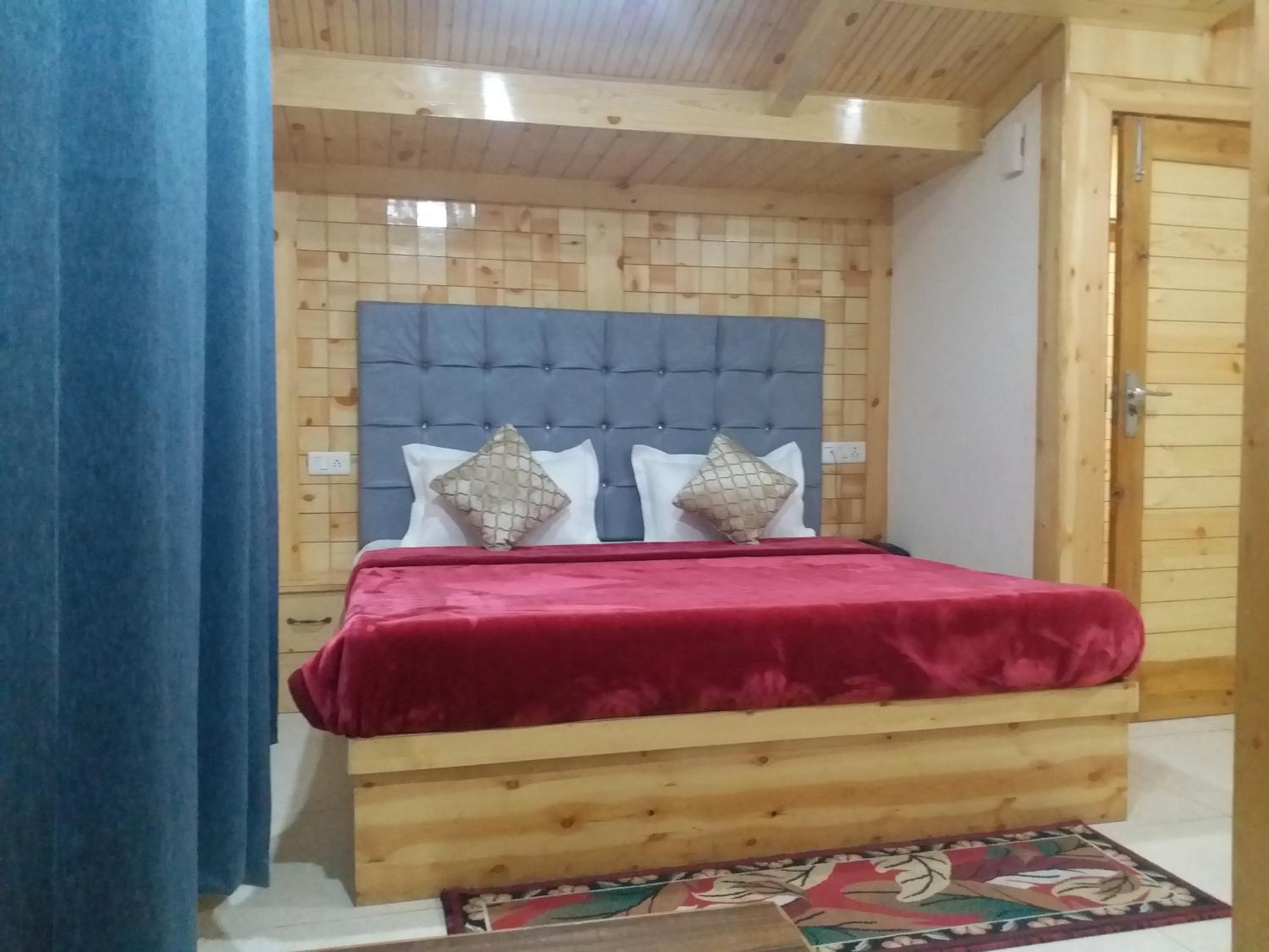 the jagat inn