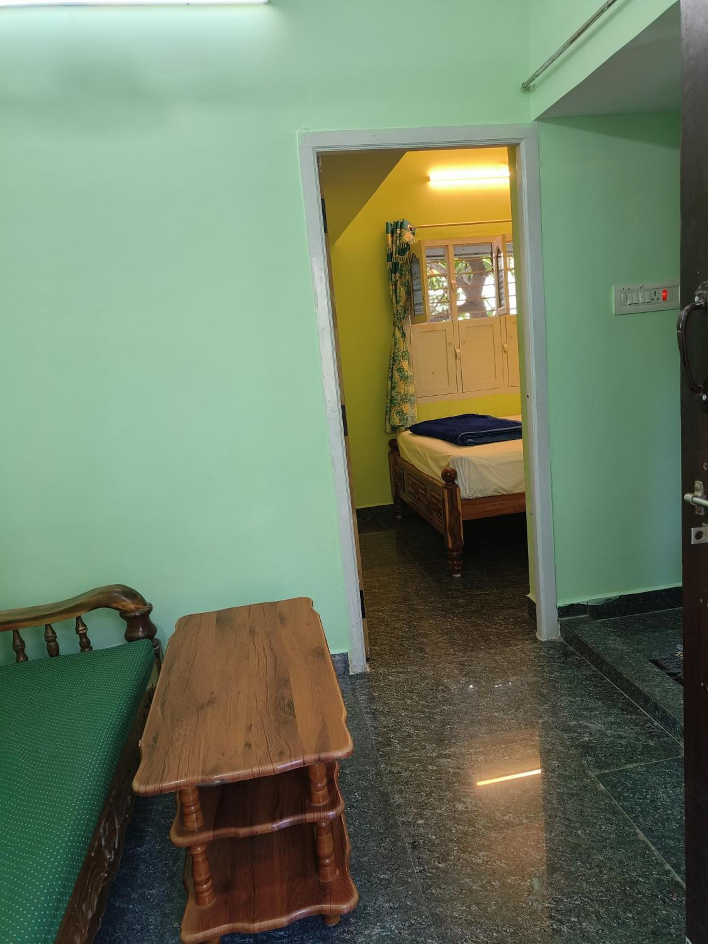 Liya guest house