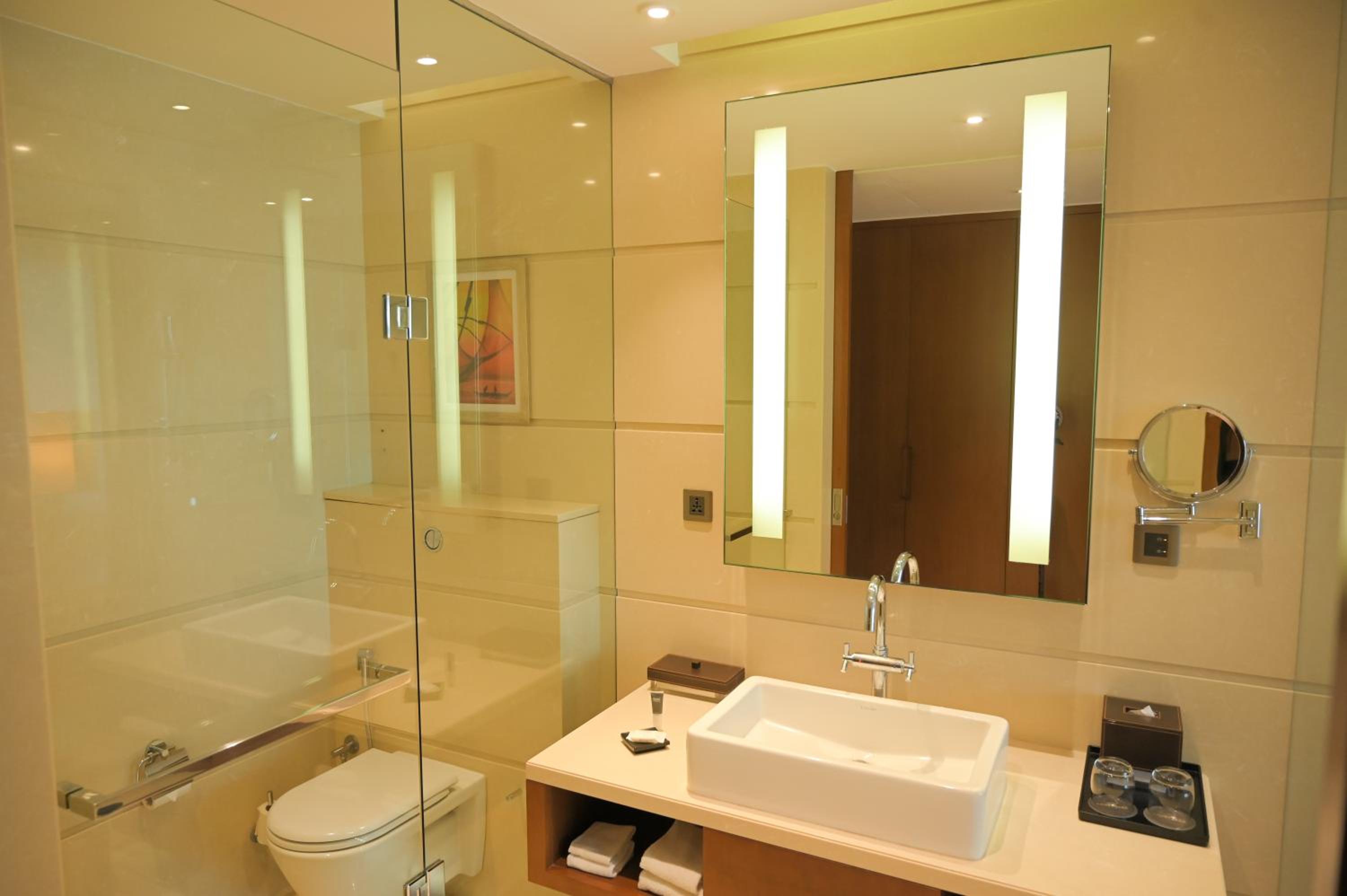 Courtyard by Marriott Kochi Airport