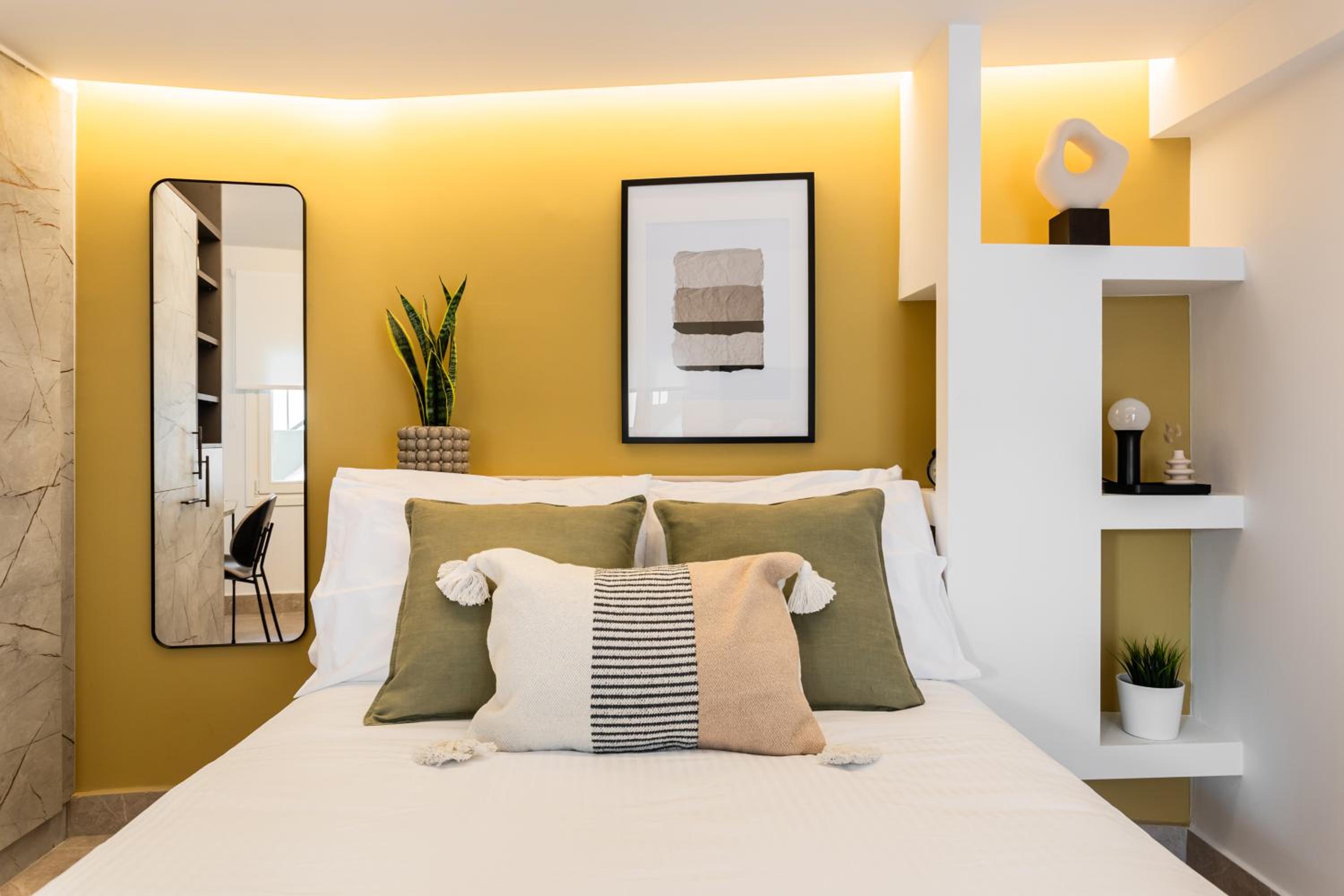 Elysian Apartments in Plaka by UPSTREET