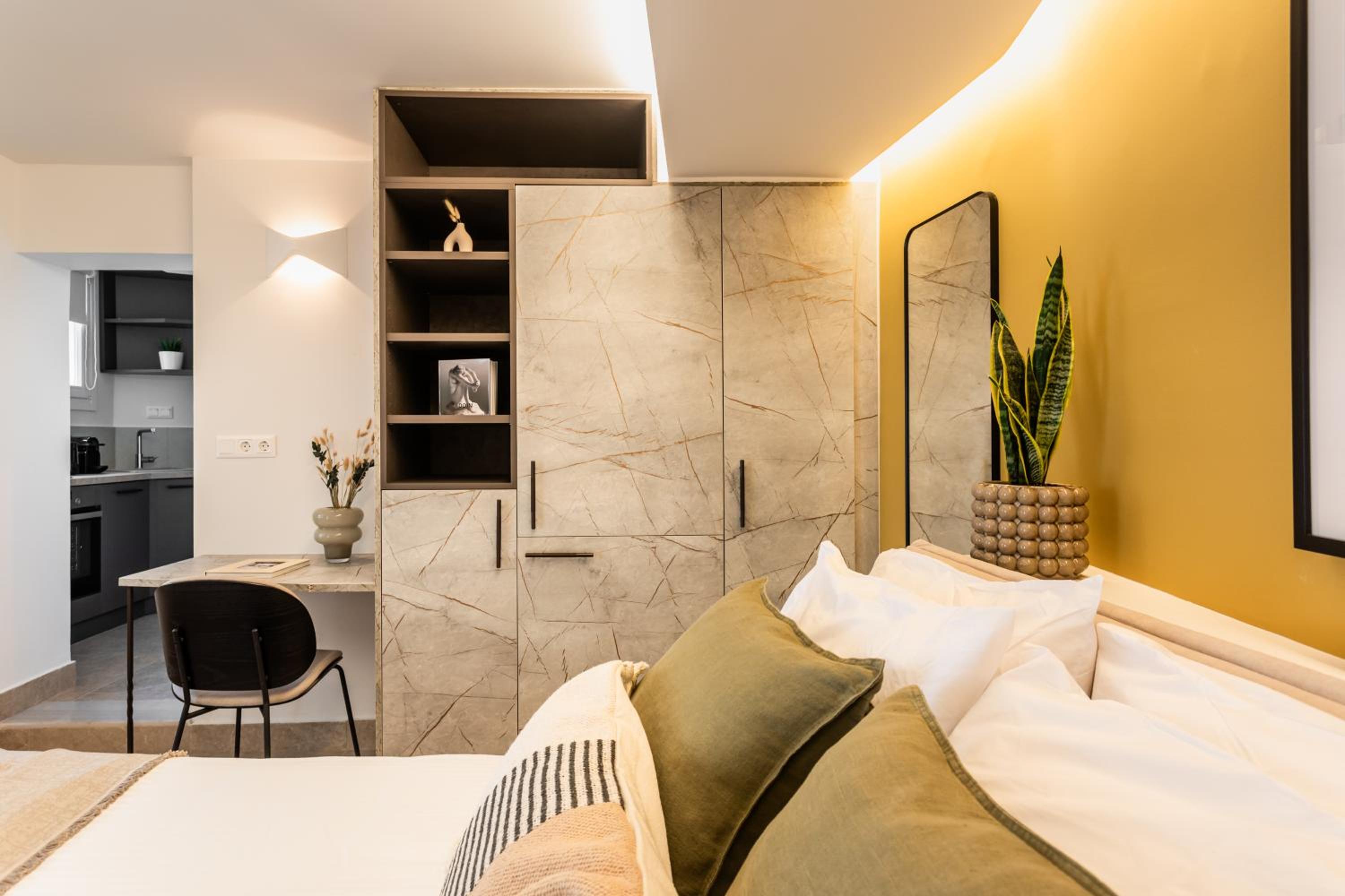 Elysian Apartments in Plaka by UPSTREET