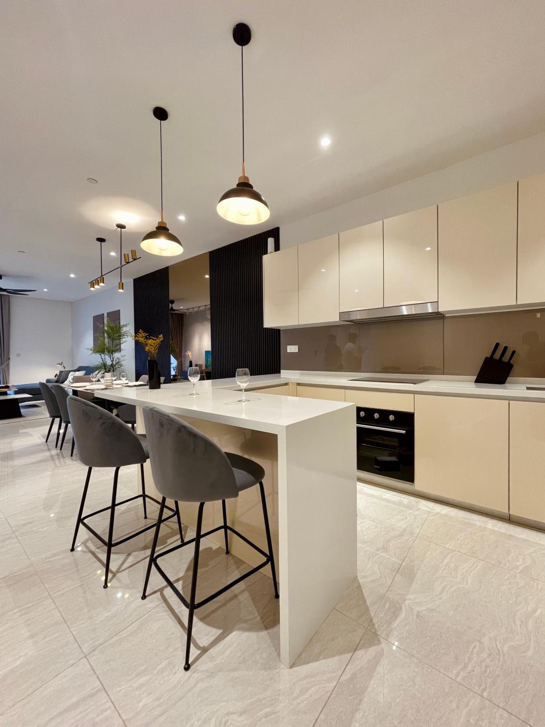 Quill Residence Luxury Designer Apartment 7Pax by Hausome