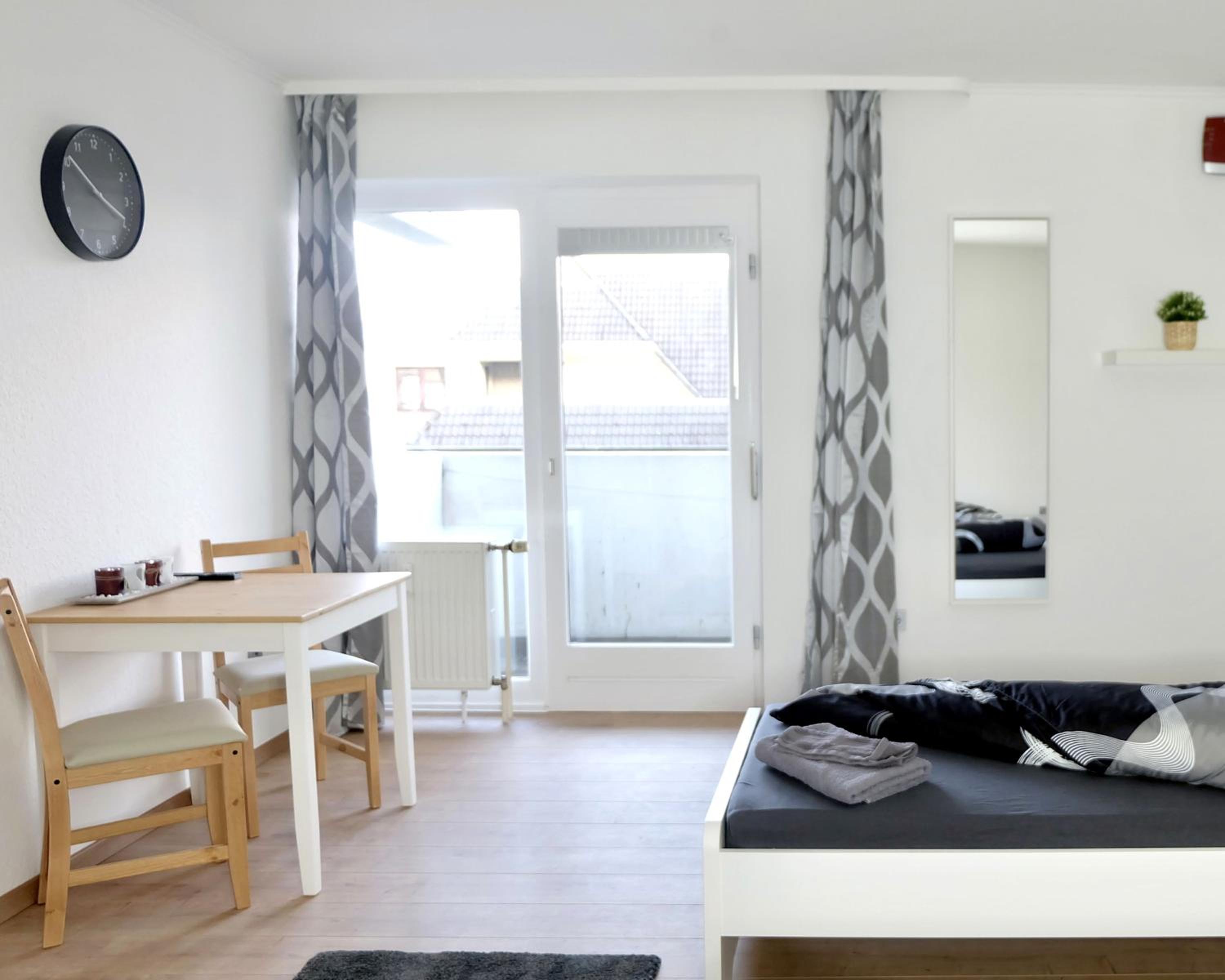 Studios im Haus Deutsch Krone I Kostenloses Parken I home2share