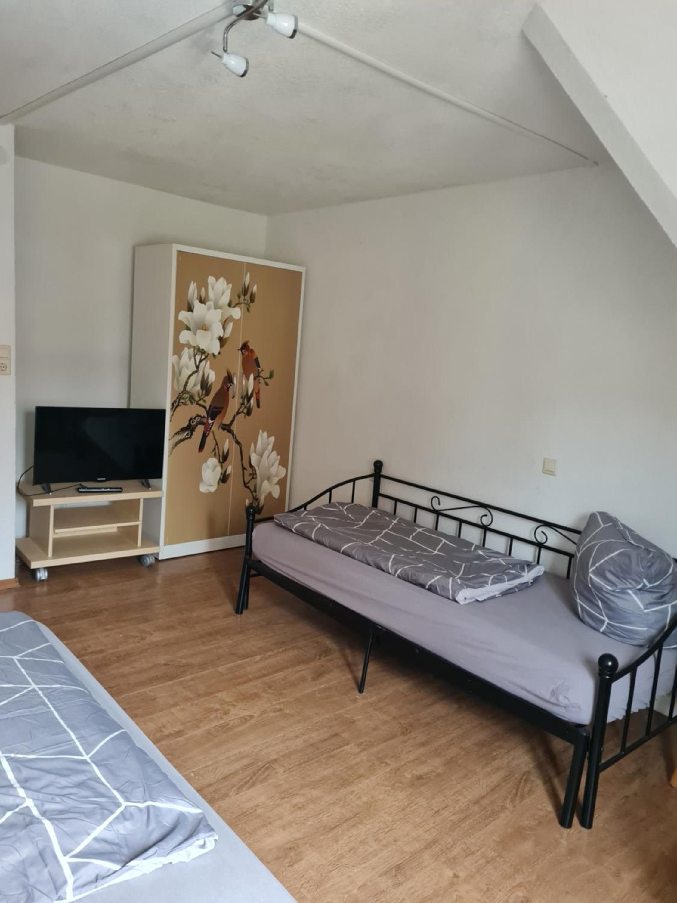 Ferienwohnungen Monteurzimmer zur Silbernen Kanne