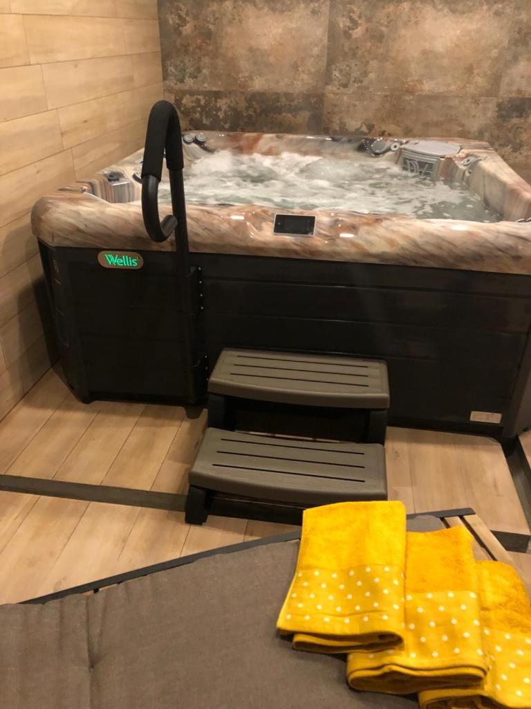 Penzion a restaurace Zlatovláska u zámku Červená Lhota