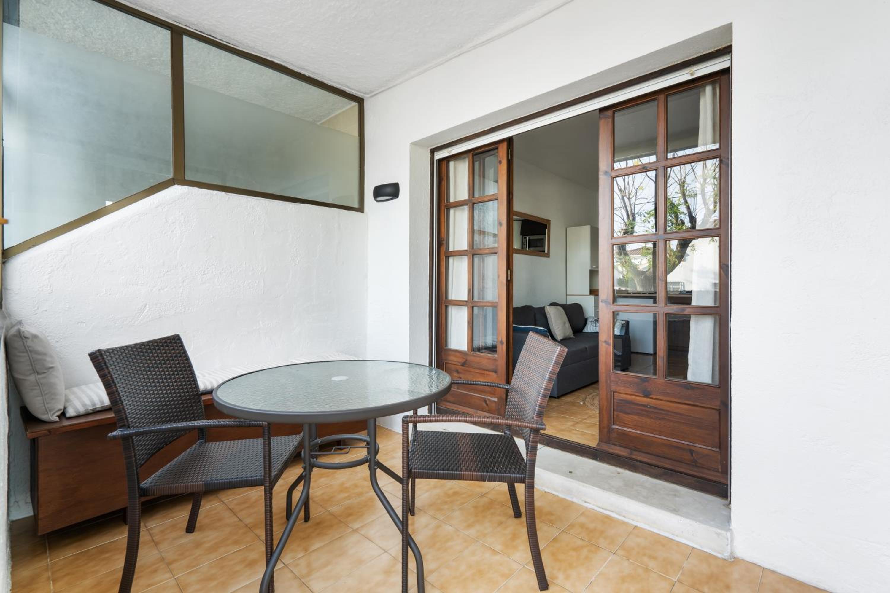 WELCS APARTAMENTO 108 EMP cerca del canal view 4